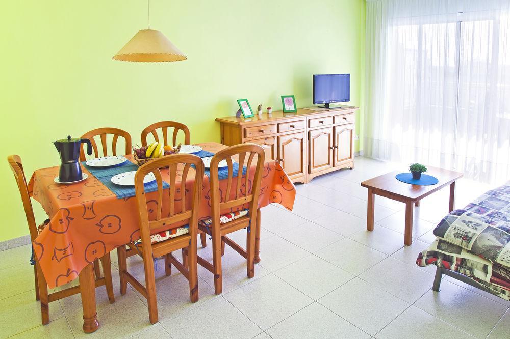 Rvhotels Apartamentos Ses Illes Blanes Exteriér fotografie
